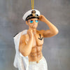 Kaptajn med uniform og sømandskasket