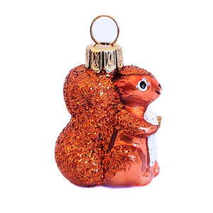 egern julekugle i glas med rød glimmer
